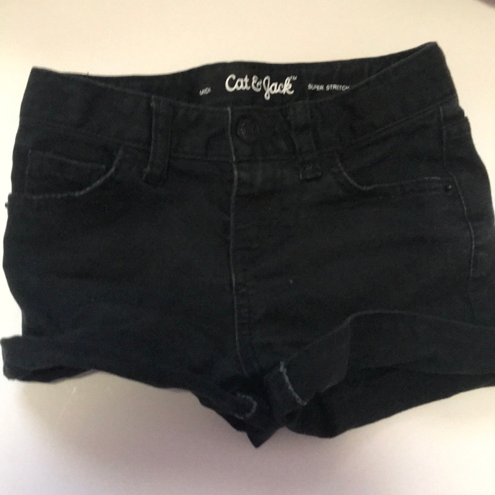 Black shorts size s